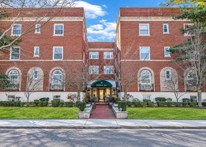 30 Shipherd Avenue - Photo 1