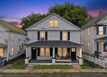 730 W John Street - Photo 1