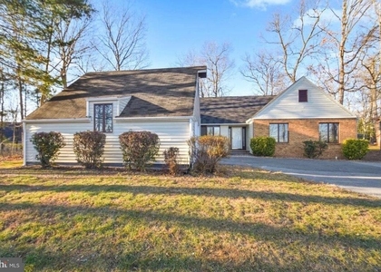206 Fairway Circle - Photo 1