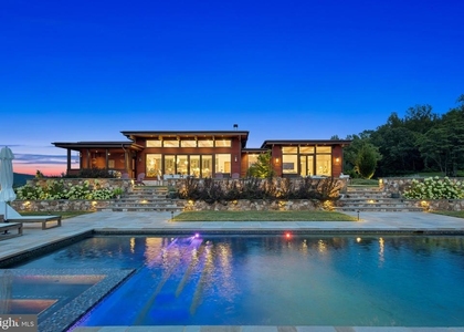 8425 Lee Highway - Photo 1