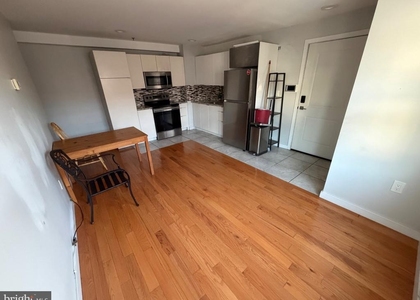 1925 S 20th Street - Photo 1