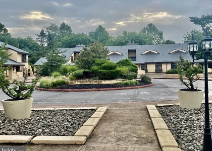 301 Browning Lane - Photo 1