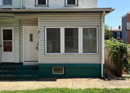 705 Powell Street - Photo 1