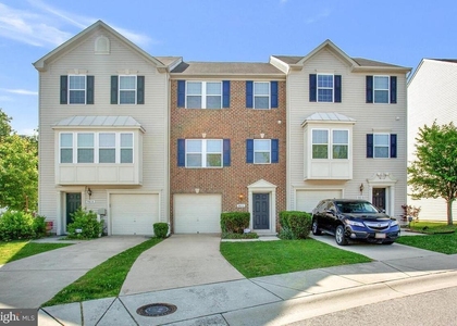 9612 Hammonds Overlook Court - Photo 1