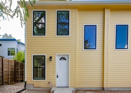 1012 W Milton St - Photo 1