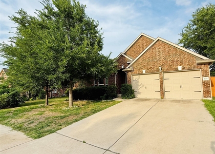 209 Monahans Dr - Photo 1
