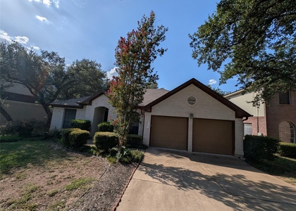 1325 Roadrunner Dr - Photo 1