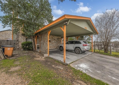 1601 Taylor Gaines St - Photo 1