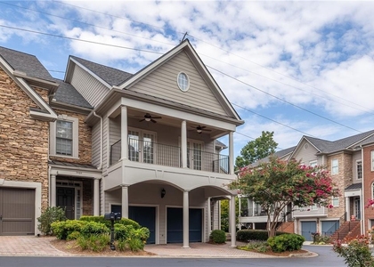 5468 Wentworth Street - Photo 1