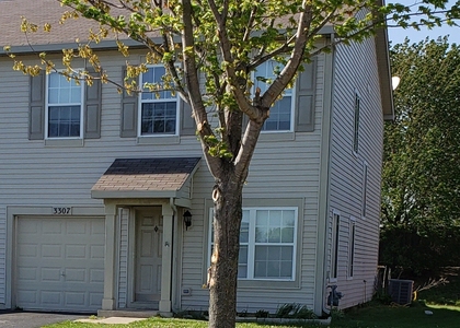 3307 Cliffe Court - Photo 1