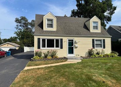 817 S Spring Road - Photo 1