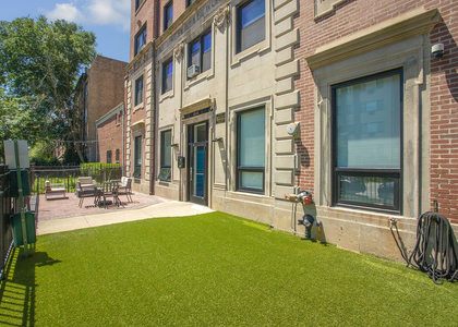 6026 N Winthrop Avenue - Photo 1