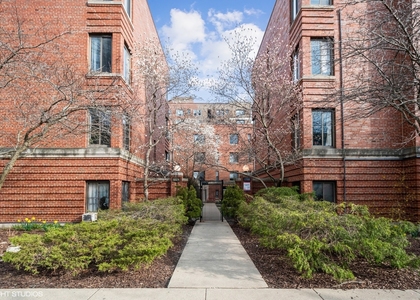 1224 W Chase Avenue - Photo 1