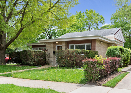 3001 W Chase Avenue - Photo 1
