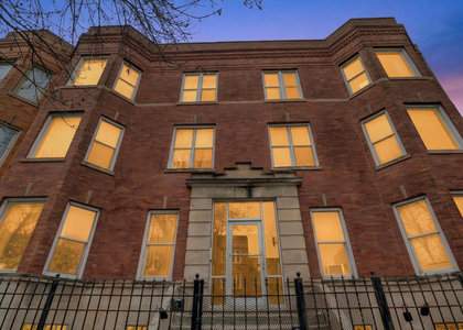 4622 S Calumet Avenue - Photo 1