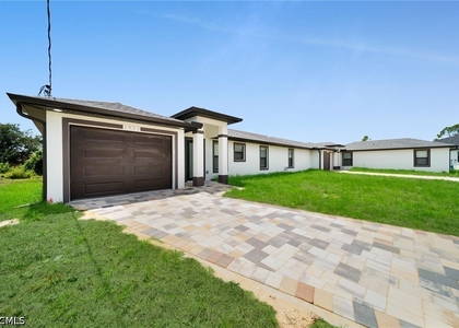 4985 Fairway Ct - Photo 1