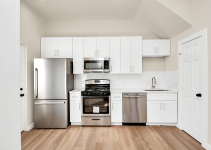 8025 Peachtree Street - Photo 1