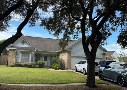 3118 Lakefield Way - Photo 1