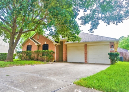 16807 Dunbar Grove Court - Photo 1