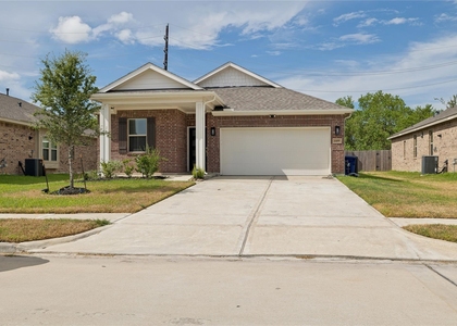 4419 Bay Vista Drive - Photo 1