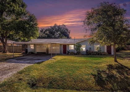 2902 Helberg Road - Photo 1