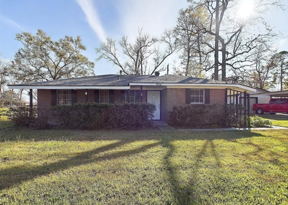 2814 Balmorhea Avenue - Photo 1