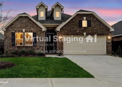 24019 Prairie Glen Lane - Photo 1