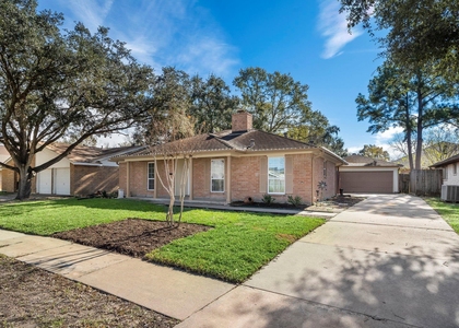 21627 Cimarron Parkway - Photo 1
