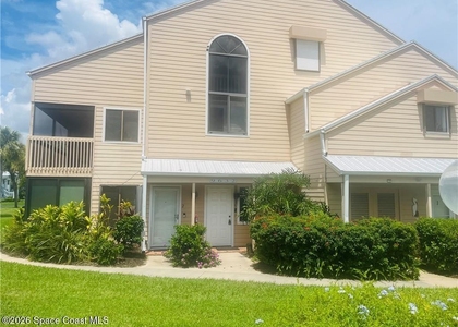 9632 Riverside Drive - Photo 1