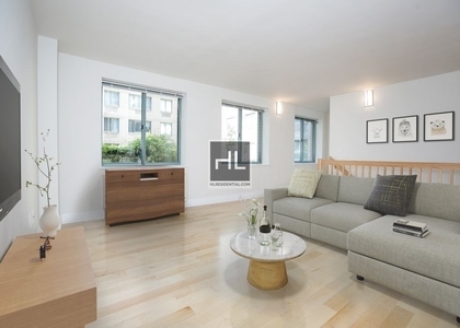 Jane Street - Photo 1