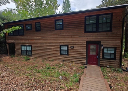 274 Lincoln Drive - Photo 1