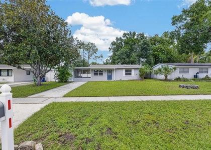 4421 W Iowa Avenue - Photo 1