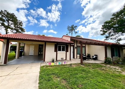 5115 Gateway Avenue - Photo 1