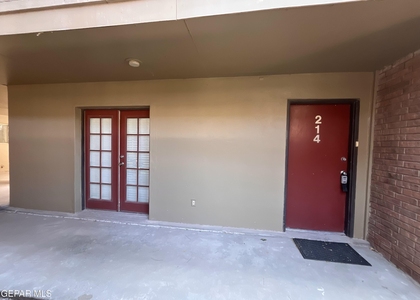 4433 N Stanton Street - Photo 1