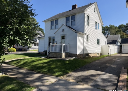 15 Overland Avenue - Photo 1