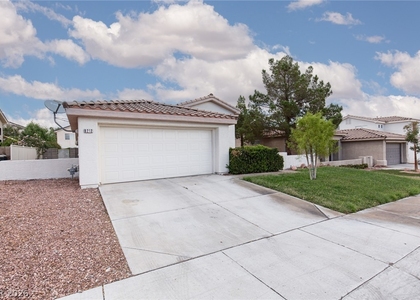 8212 Bluff Creek Avenue - Photo 1