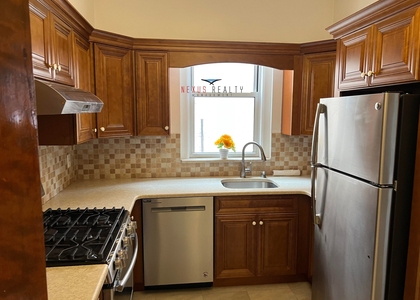 43rd Street - Photo 1