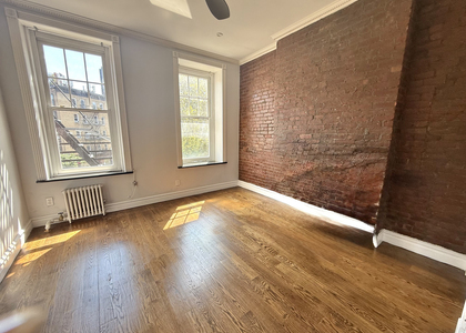 Leroy Street & 7 avenue S - Photo 1