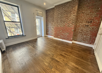Leroy Street & 7 avenue S  - Photo 1