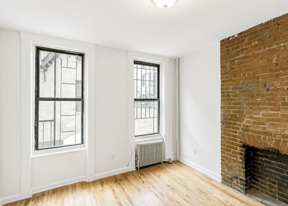 405 West 49th Street - Photo 1