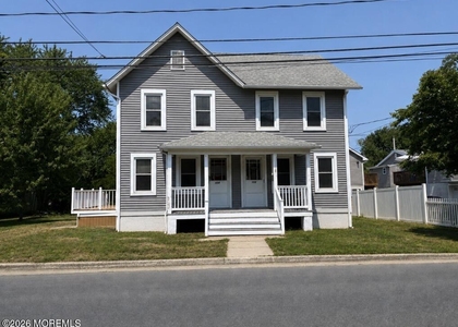 124 Wilson Avenue - Photo 1