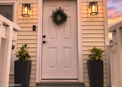 32 Franklin Avenue - Photo 1