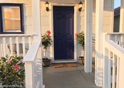 32 Franklin Avenue - Photo 1