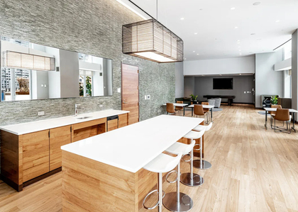 Center Boulevard - Photo 1