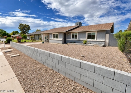20826 E Pickett Street - Photo 1