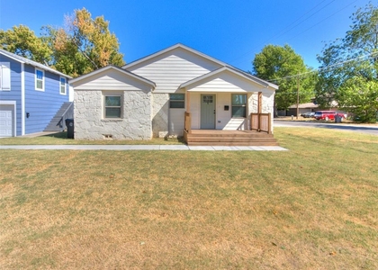 4101 N Hammond Avenue - Photo 1