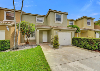 1365 Nw 154th Lane - Photo 1