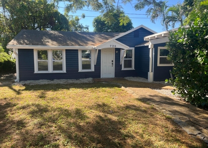 728 Talladega Street - Photo 1