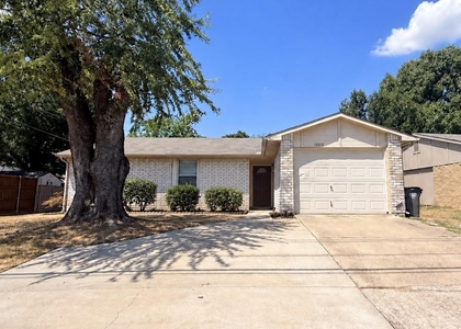 1008 S Jupiter Road - Photo 1