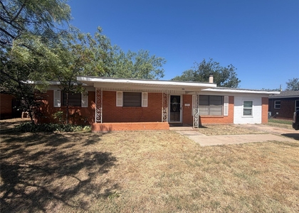 510 S Jefferson Drive - Photo 1